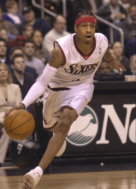 米兰vs拉齐奥终场前点球未判原因：马鲁西奇对帕夫洛维奇犯规（米兰战拉齐奥终场前点球未判缘由：马鲁西奇对帕夫洛维奇犯规）