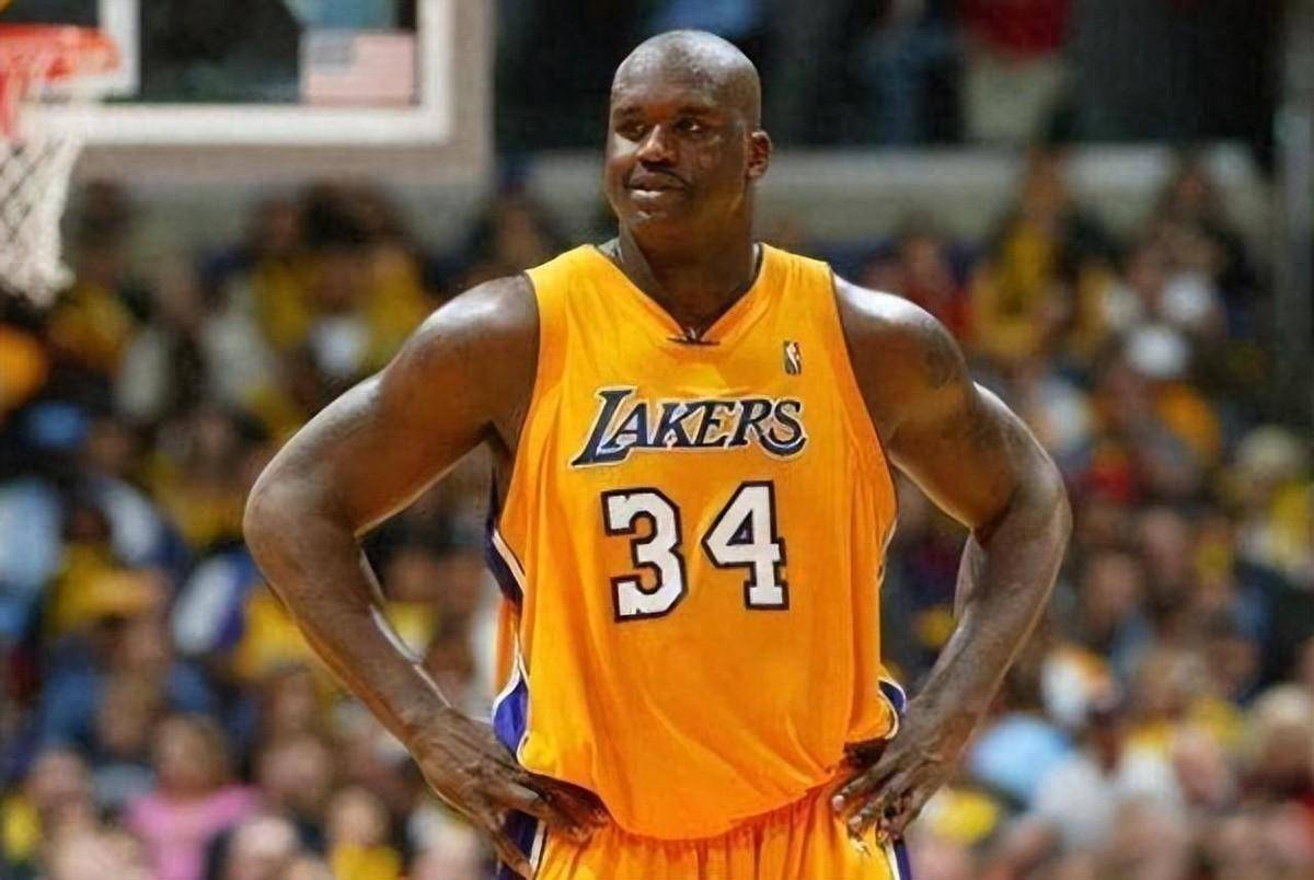 意甲：维罗纳VS亚特兰大,足球推荐内附比赛解析扫盘预测（意甲 ｜ 维罗纳VS亚特兰大： 赛前解析与盘口走势推荐）