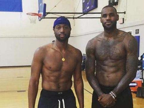 落下风，巴萨9次客场对阵比利时球队输5场（巴萨客战比利时队战绩不佳：9战5负）