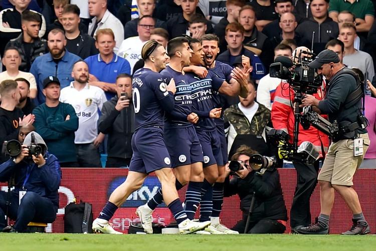 意媒：国米对马里奥-希拉兴趣强烈，准备冬窗报价2000万欧（意大利媒体：国际米兰看中马里奥-希拉，计划冬窗出价2000万欧元）