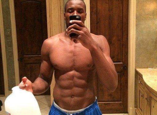 邮报：一组织发起诉讼，要FIFA赔偿球员因转会规定损失的收入（邮报称：某组织起诉国际足联，要求赔付球员因转会规则造成的收入损失）