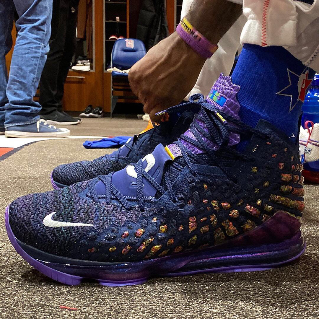 法尔克：二队前锋利契纳预计冬窗离队，拜仁希望加入回购条款（法尔克：拜仁二队射手利契纳大概率冬窗离队，拜仁拟设置回购条款）