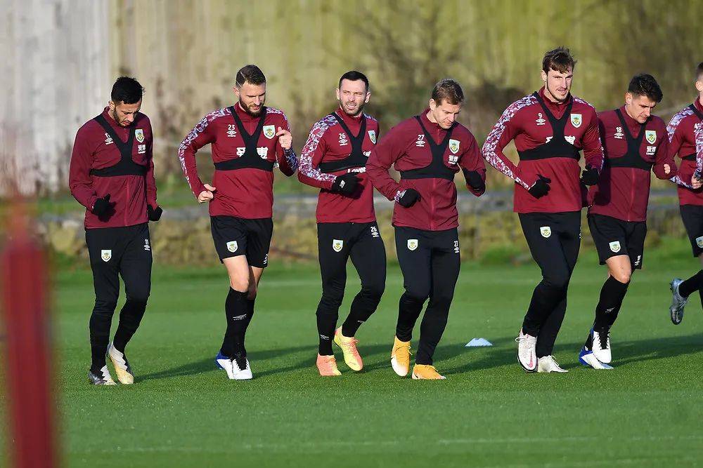 阿森纳vs热刺：哲凯赖什、孙兴慜替补，哈弗茨、萨卡首发（北伦敦德比：德克兰·赖斯、孙兴慜替补，哈弗茨、萨卡领衔首发）