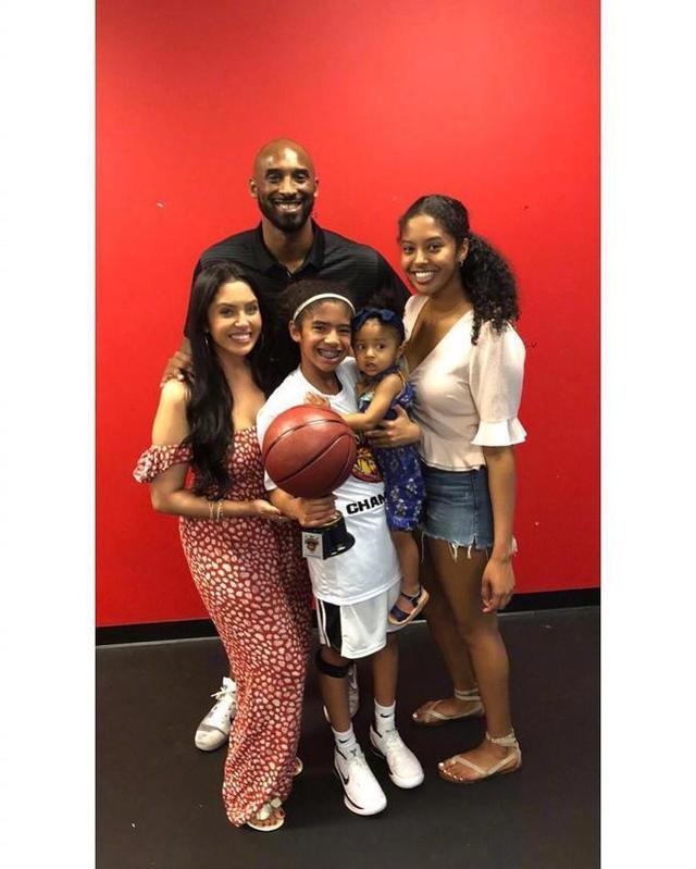 斯基拉：皇马只能在夏窗1000万回购帕斯，球员也不想冬窗转会（斯基拉：皇马需等今夏以1000万回购帕斯，球员无意在冬季转会）