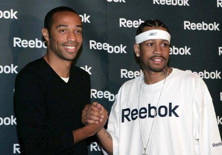 马拉多纳的心脏现位于警察局的病理解剖学部门，受到安全保护（马拉多纳心脏由警方法医部门保管，安保严密）