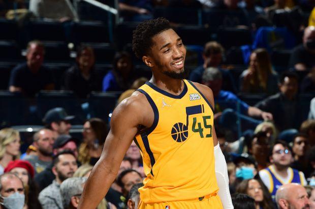 球星签名鞋款哪款最值得买？（哪款球星签名鞋最值得入手？）