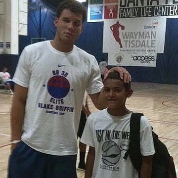 北京男篮84比74胜江苏迎开门红，赵睿首秀10分4助（北京男篮84-74力克江苏迎开门红，赵睿首秀贡献10分4助攻）