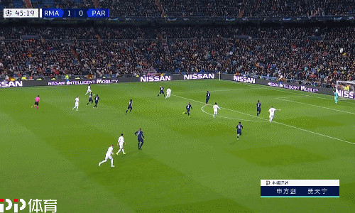 德乙半场：埃布努塔利布点射破门，艾禾斯堡暂1-0明斯特（德乙半场战报：埃布努塔利布点球命中，艾禾斯堡暂以1-0领先明斯特）