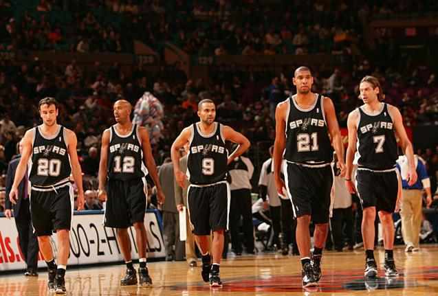 为什么你的投篮总是不稳？（你的投篮为何难以稳定？）