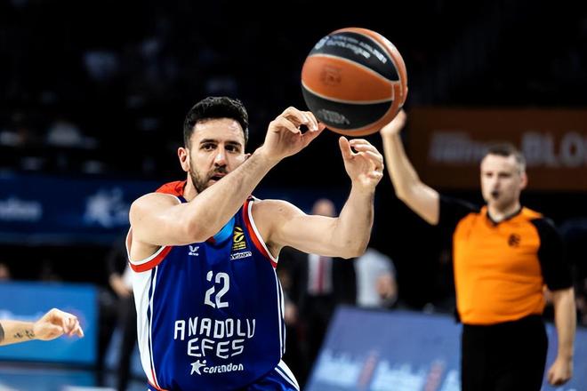 华盛顿：首要目标不是让质疑者闭嘴，脚踝受伤是个意外（华盛顿：首要任务不是堵住质疑声，脚踝伤情只是意外）